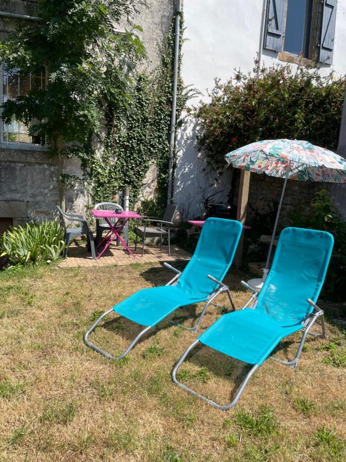 Le De L'amer - T2 - Duplex - Centre Bourg Apartment *